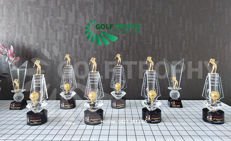 cúp pha lê giải golf